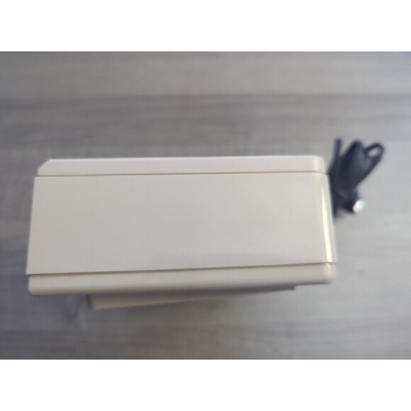 Sony Dream Machine Alarm Clock Radio AM/FM Digital ICF-C2W - Picture 4 of 8